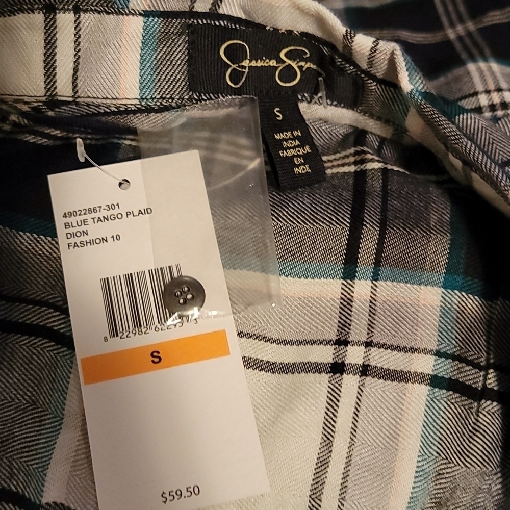 Jessica Simpson plaid top - Picture 5 of 5